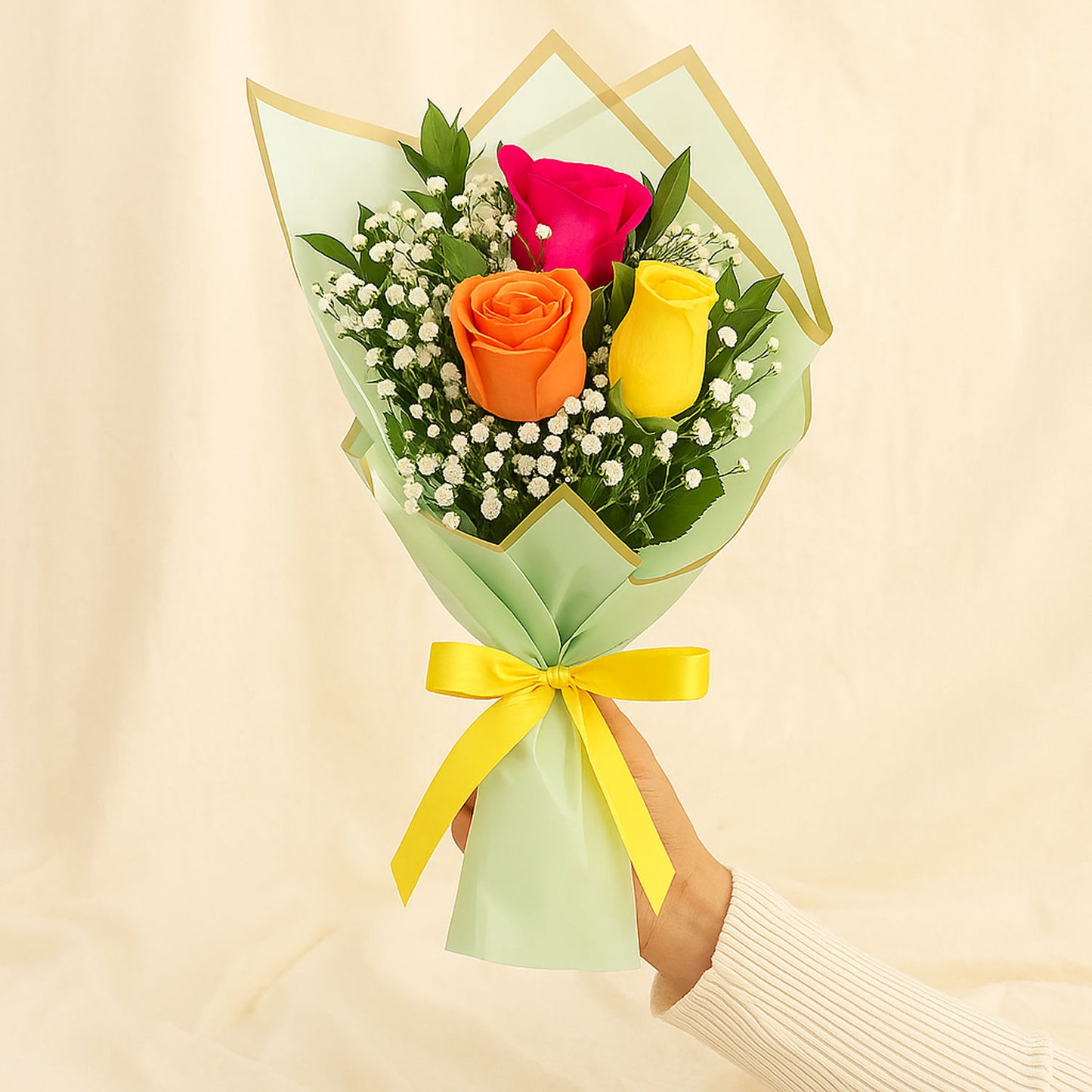 3 Mix Roses Hand Bouquet