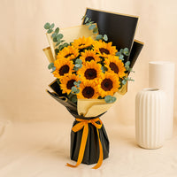 Charismatic Sunflowers Beautifully Bouquet