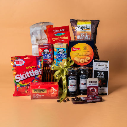 Delightful Snacks Hamper
