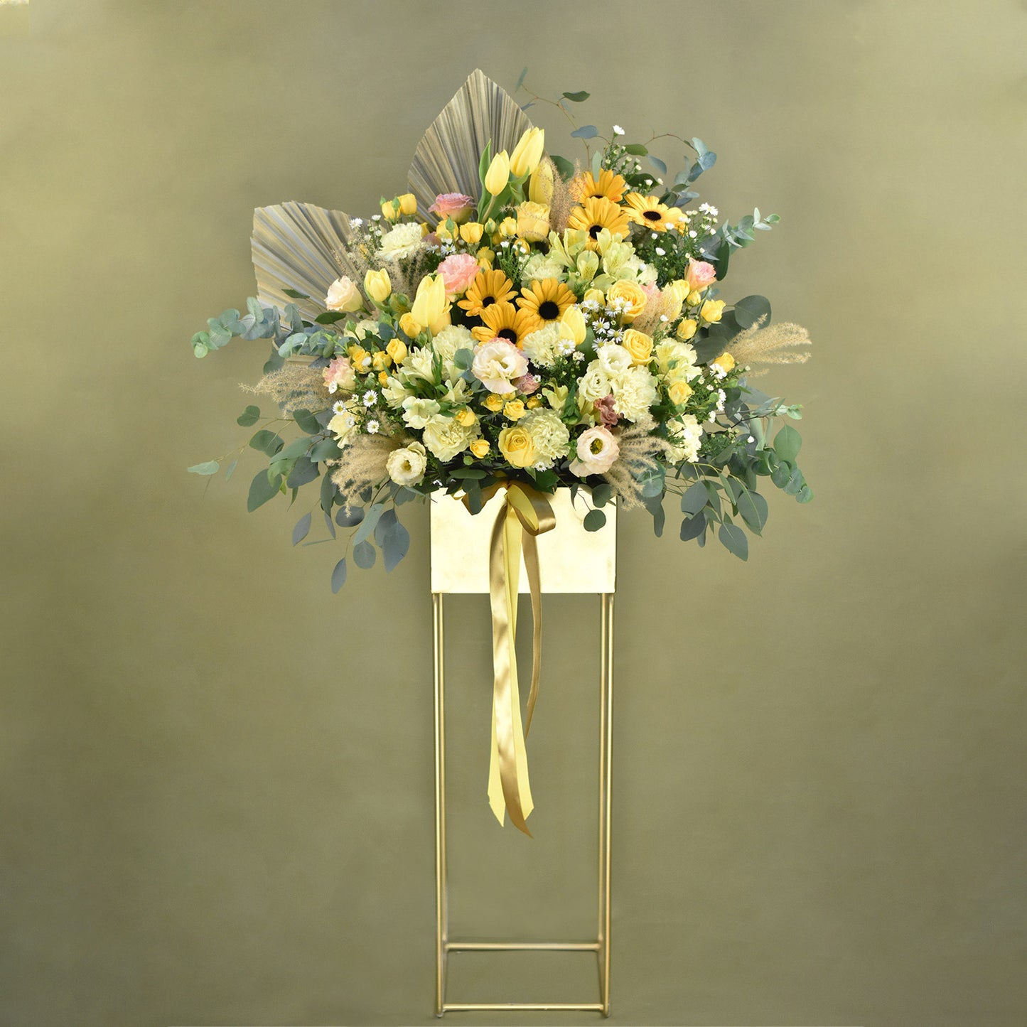 Graceful Mixed Flowers Golden Stand
